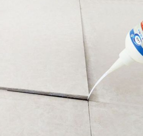 肇庆市瓷砖空鼓维修公司分享卫生间瓷砖脱落的原因可能有以下几点